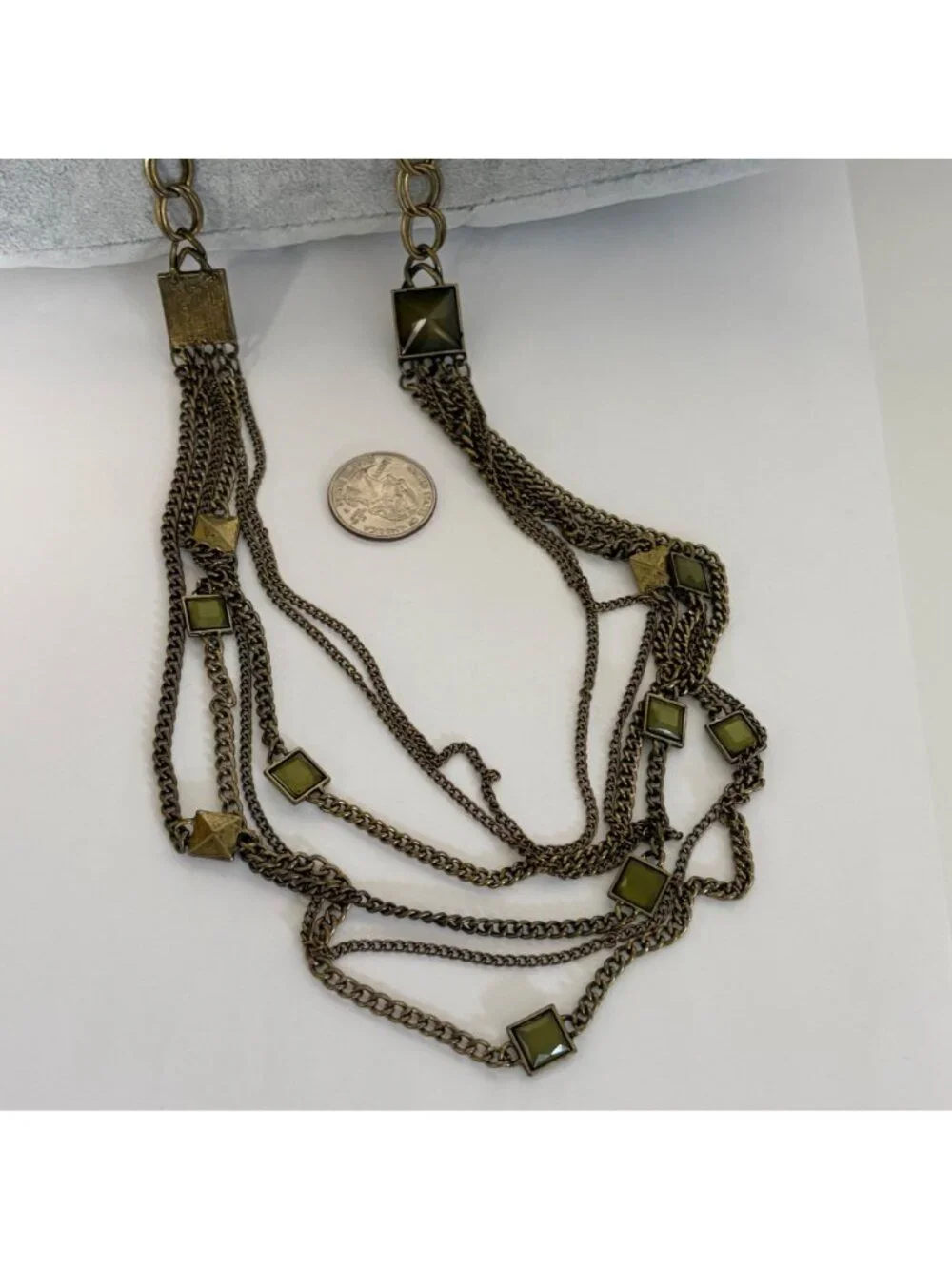 Unbranded this necklace